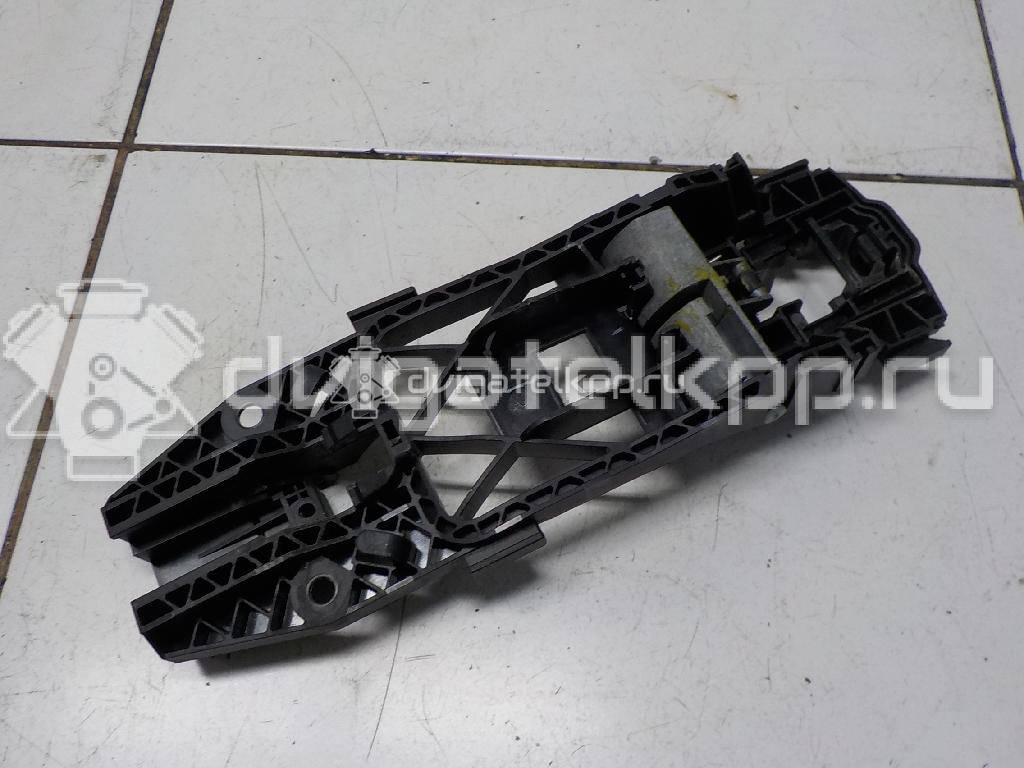 Фото Кронштейн ручки  5N0839885H для seat Alhambra {forloop.counter}}