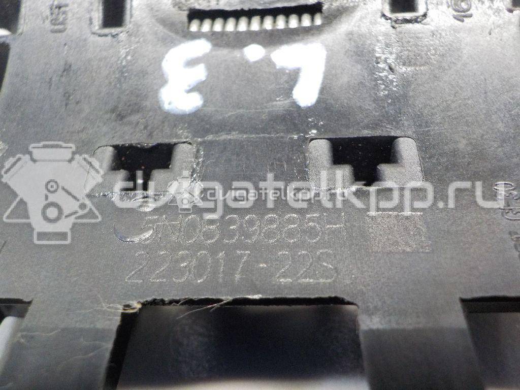 Фото Кронштейн ручки  5N0839885H для seat Alhambra {forloop.counter}}