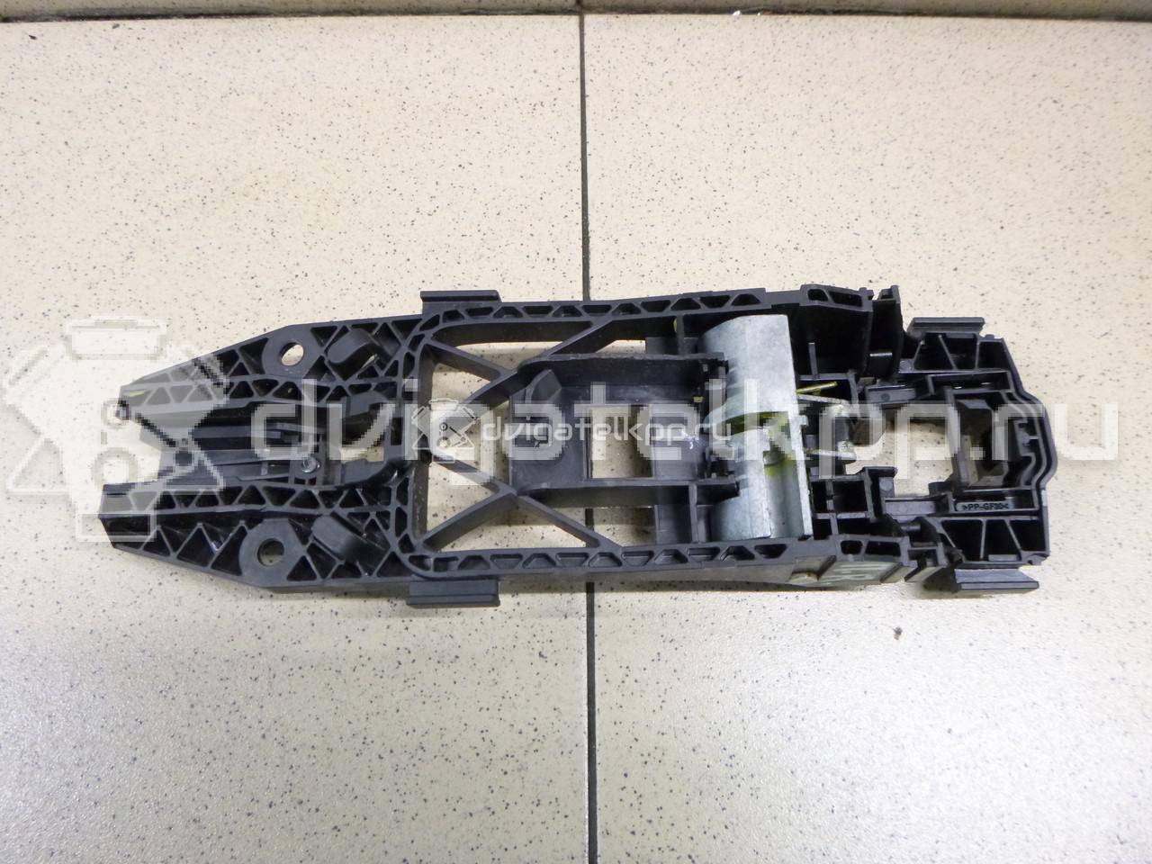 Фото Кронштейн ручки  5N0839885H для seat Alhambra {forloop.counter}}