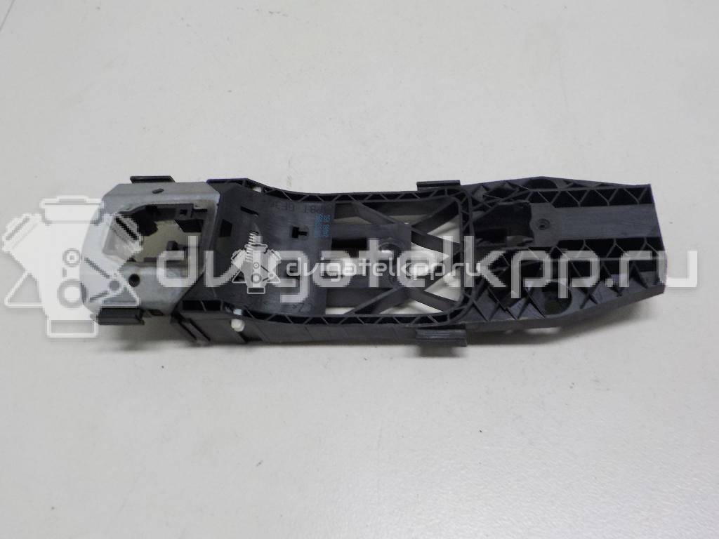 Фото Кронштейн ручки  5N0839885H для seat Alhambra {forloop.counter}}