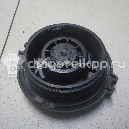 Фото Крышка расширительного бачка  3C0121321 для Seat Ibiza / Leon / Alhambra / Ateca Kh7 / Mii Kf1