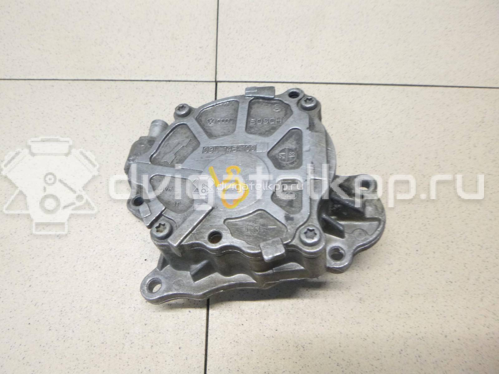 Фото Насос вакуумный  03L145100F для Seat Leon / Alhambra / Altea / Exeo {forloop.counter}}