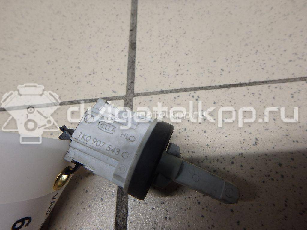 Фото Датчик температуры воздуха  1K0907543G для Seat Leon / Toledo / Alhambra / Altea / Exeo {forloop.counter}}