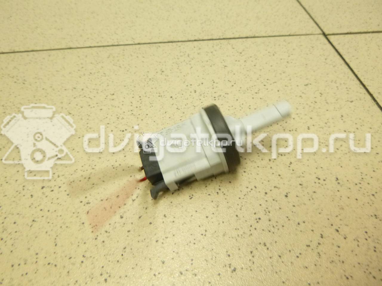 Фото Датчик температуры воздуха  1K0907543G для Seat Leon / Toledo / Alhambra / Altea / Exeo {forloop.counter}}