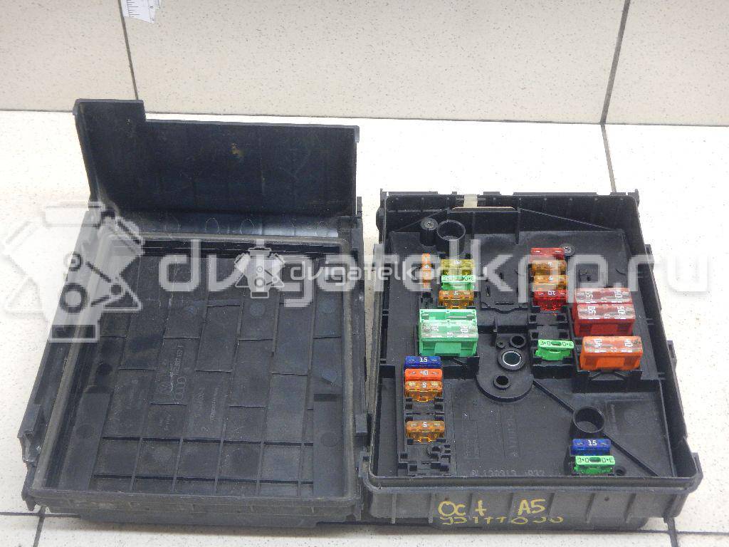 Фото Блок предохранителей  1K0937125D для seat Alhambra {forloop.counter}}