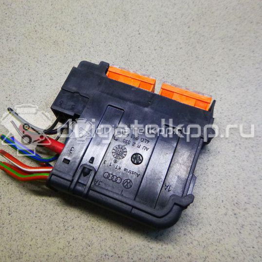 Фото Блок предохранителей  4l0941824 для audi A1