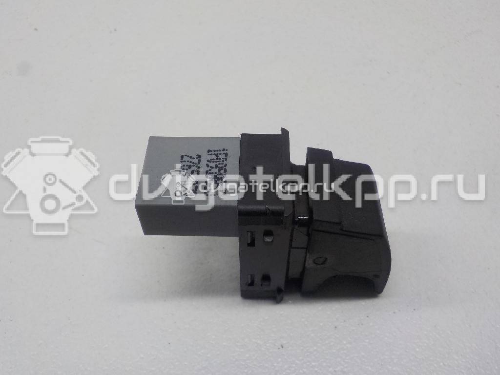 Фото Кнопка стеклоподъемника  1F0959855 для Seat Ibiza / Leon / Toledo / Alhambra / Altea {forloop.counter}}