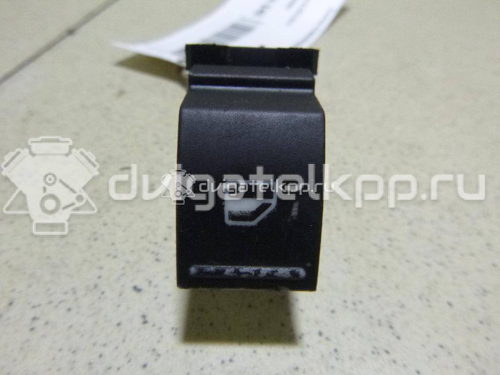 Фото Кнопка стеклоподъемника  1F0959855 для Seat Ibiza / Leon / Toledo / Alhambra / Altea {forloop.counter}}