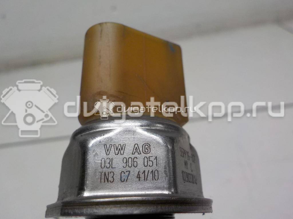 Фото Датчик давления топлива  03L906051 для Seat Ibiza / Leon / Toledo / Alhambra / Altea {forloop.counter}}