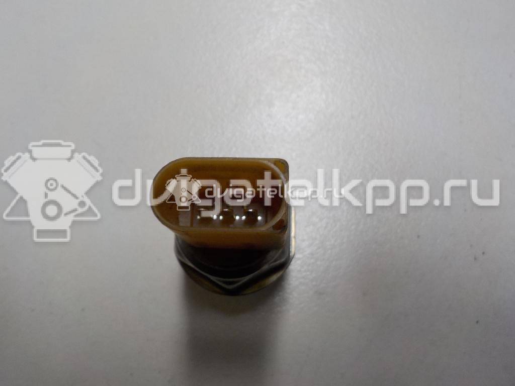 Фото Датчик давления топлива  03L906051 для Seat Ibiza / Leon / Toledo / Alhambra / Altea {forloop.counter}}