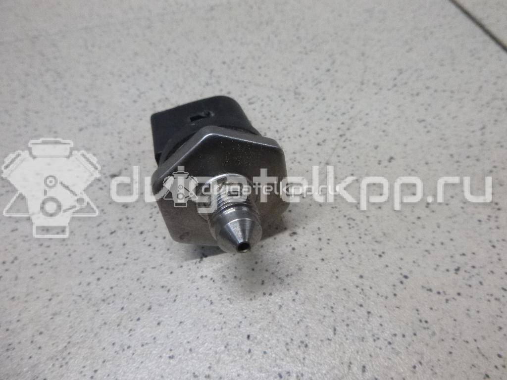 Фото Датчик давления топлива  06J906051D для Seat Ibiza / Leon / Toledo / Alhambra / Altea {forloop.counter}}