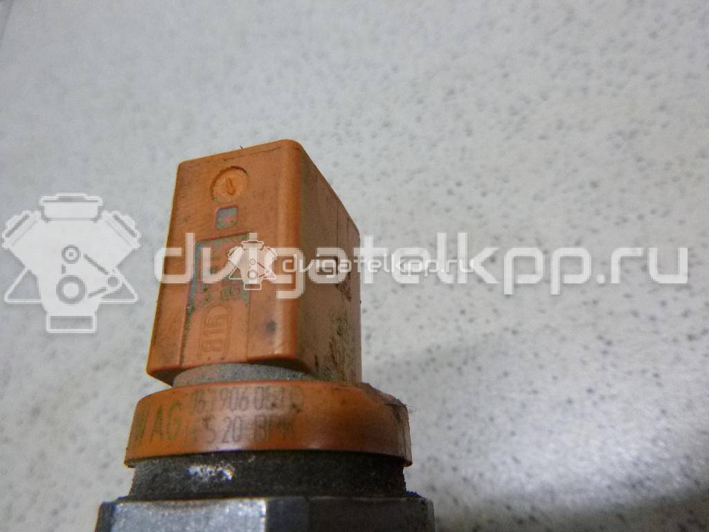 Фото Датчик давления топлива  06j906051d для Seat Ibiza / Leon / Toledo / Alhambra / Altea {forloop.counter}}