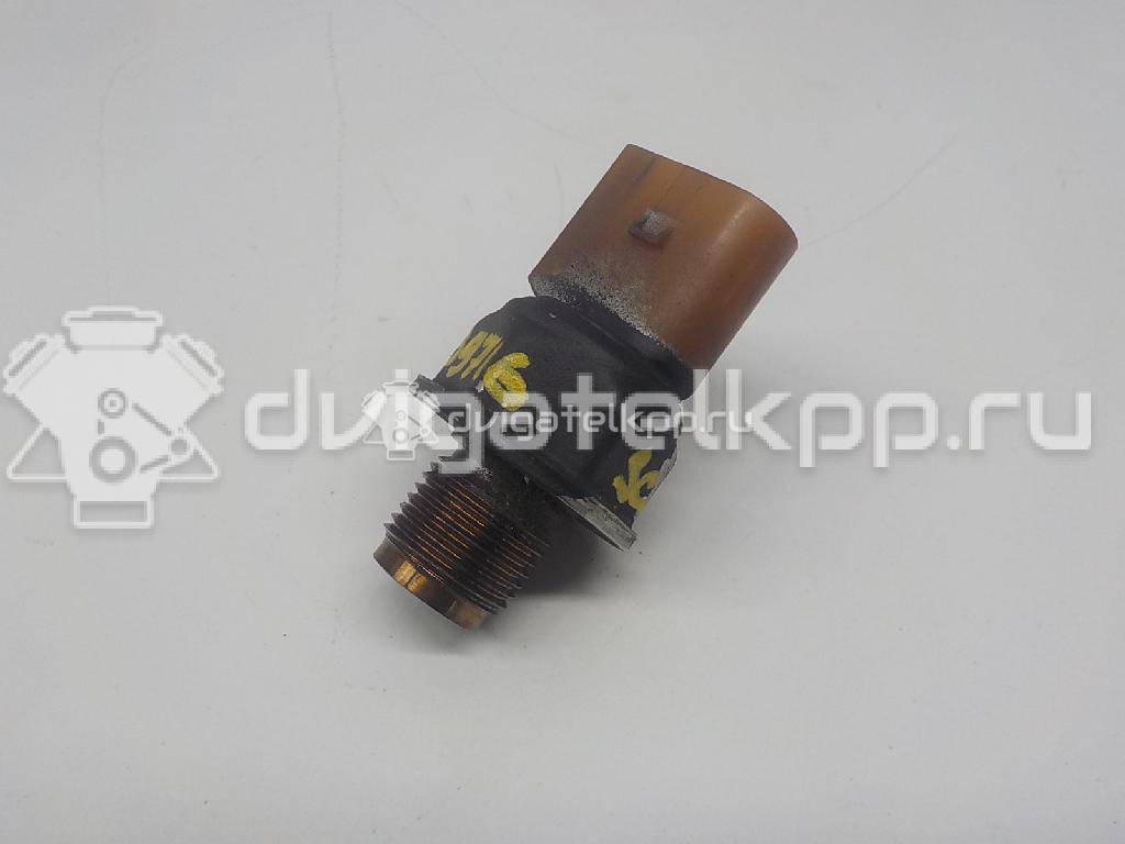 Фото Датчик давления топлива  03L906054A для Seat Ibiza / Leon / Toledo / Alhambra / Altea {forloop.counter}}