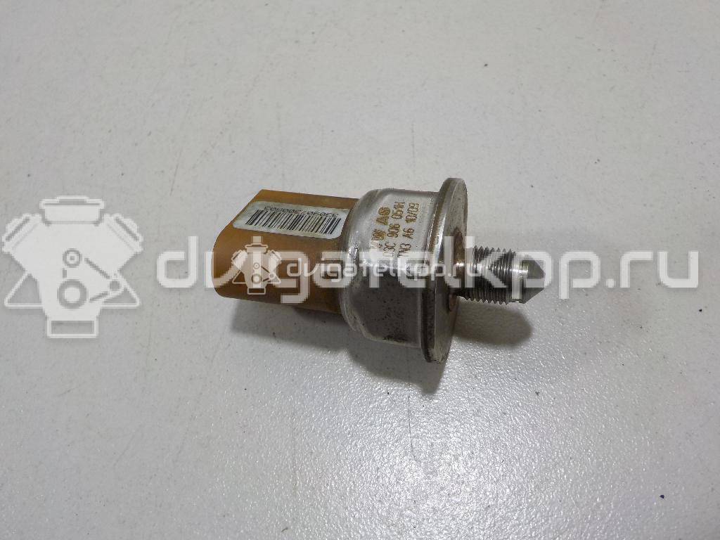 Фото Датчик давления топлива  03c906051h для Seat Ibiza / Leon / Toledo / Alhambra / Altea {forloop.counter}}