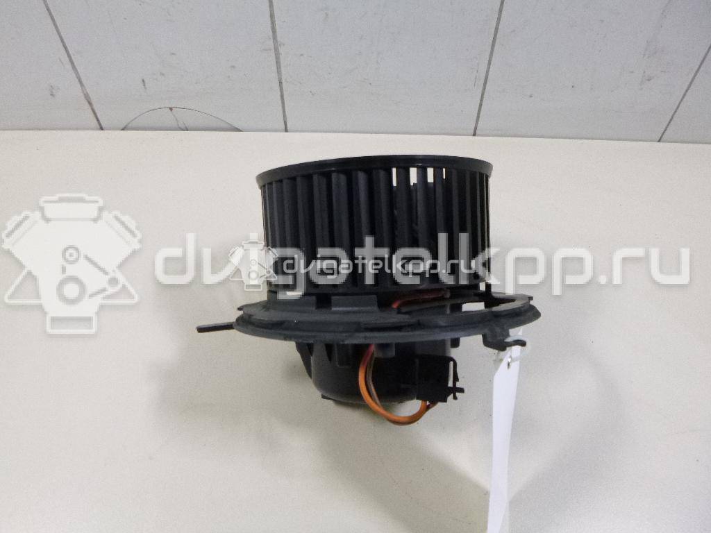 Фото Моторчик отопителя  3C1820015L для Seat Leon / Toledo / Alhambra / Altea {forloop.counter}}