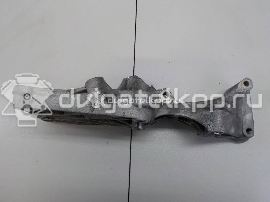 Фото Кронштейн генератора  03g903143a для audi A3 [8P1] {forloop.counter}}