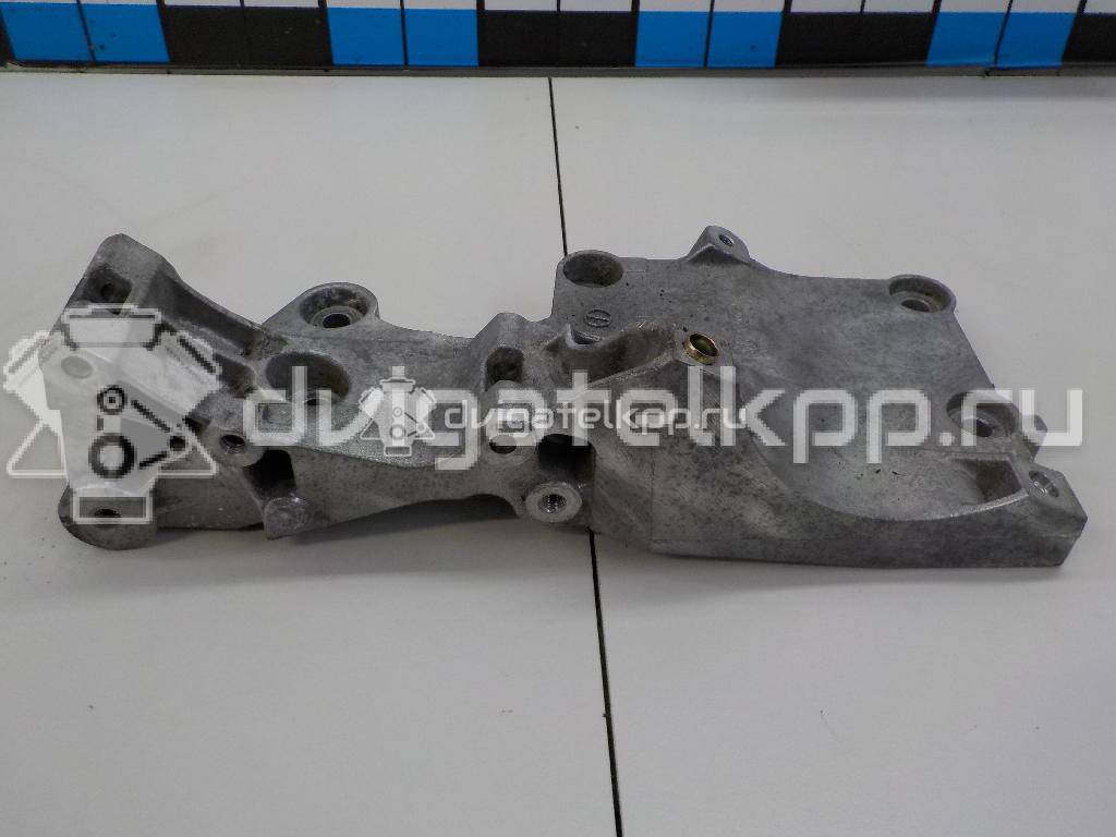 Фото Кронштейн генератора  03g903143a для audi A3 [8P1] {forloop.counter}}