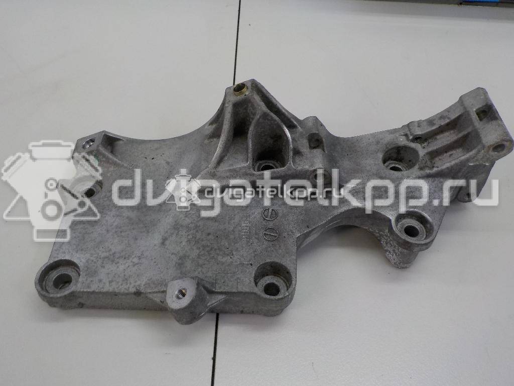 Фото Кронштейн генератора  03g903143a для audi A3 [8P1] {forloop.counter}}