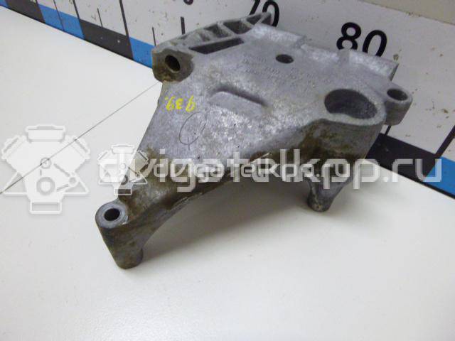 Фото Кронштейн опоры двигателя  06F199207Q для seat Altea {forloop.counter}}