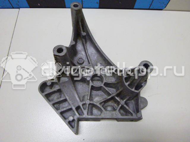 Фото Кронштейн опоры двигателя  06F199207Q для seat Altea {forloop.counter}}