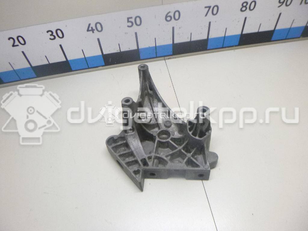 Фото Кронштейн опоры двигателя  06F199207Q для seat Altea {forloop.counter}}