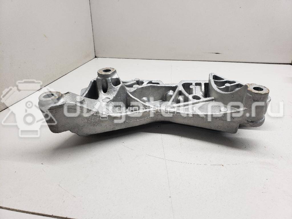 Фото Кронштейн двигателя правый  06J199207P для seat Altea {forloop.counter}}
