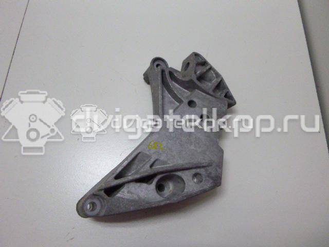 Фото Кронштейн двигателя правый  06J199207P для seat Altea {forloop.counter}}
