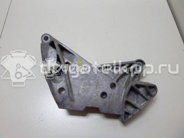 Фото Кронштейн двигателя правый  06J199207P для seat Altea {forloop.counter}}