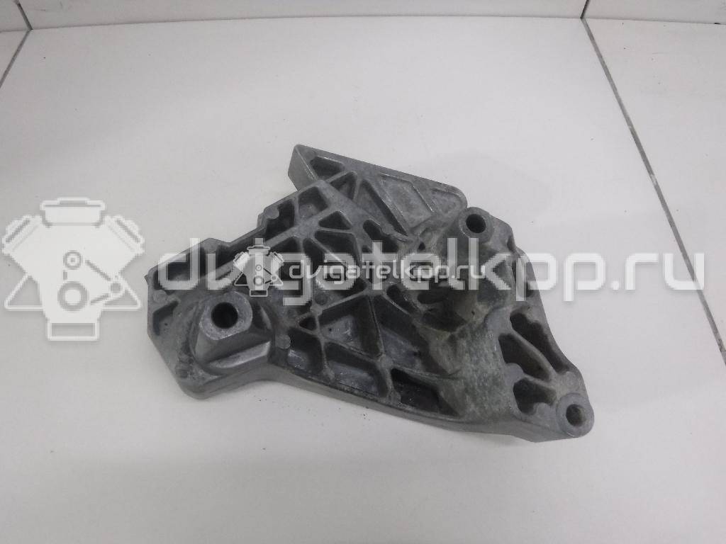 Фото Кронштейн двигателя правый  06F199207H для seat Altea {forloop.counter}}