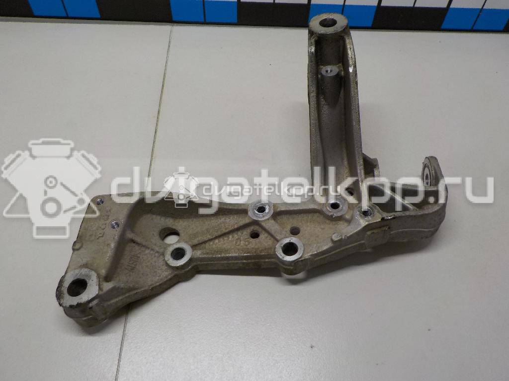 Фото Кронштейн переднего рычага  1K0199295E для Seat Leon / Toledo / Altea {forloop.counter}}