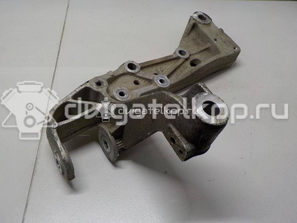 Фото Кронштейн переднего рычага  1K0199295E для Seat Leon / Toledo / Altea {forloop.counter}}