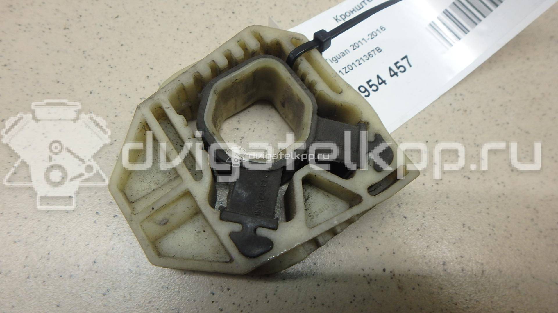 Фото Кронштейн радиатора  1Z0121367B для seat Altea {forloop.counter}}