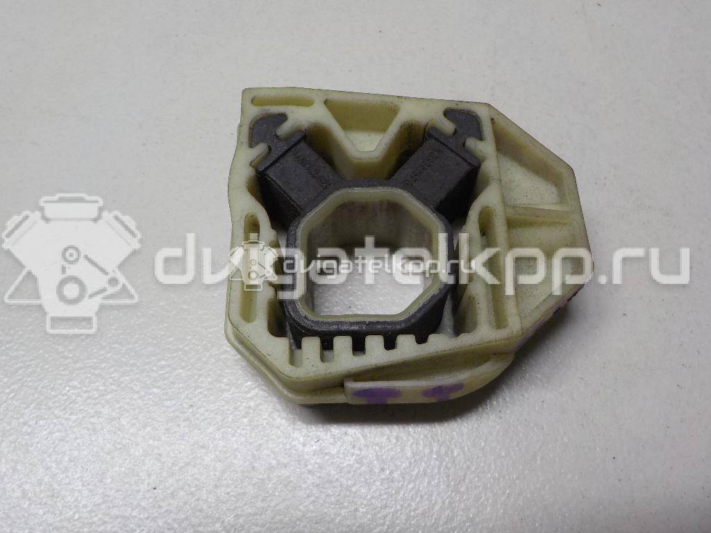Фото Кронштейн радиатора  1z0121367b для audi TT(8J) {forloop.counter}}