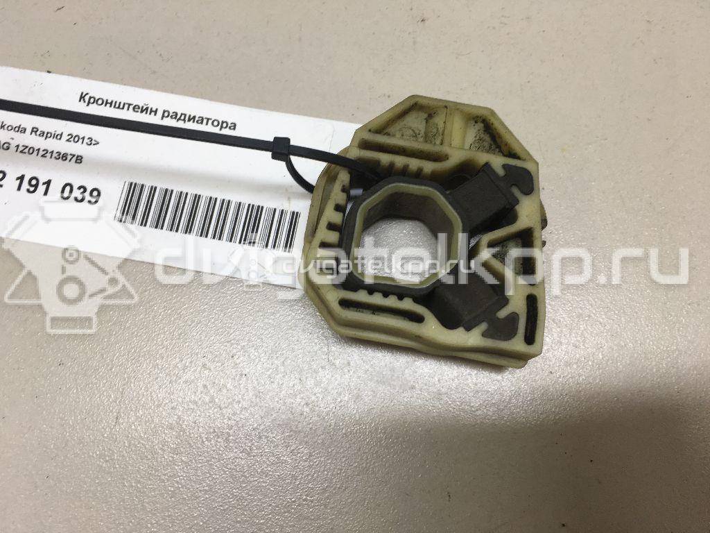 Фото Кронштейн радиатора  1Z0121367B для seat Altea {forloop.counter}}