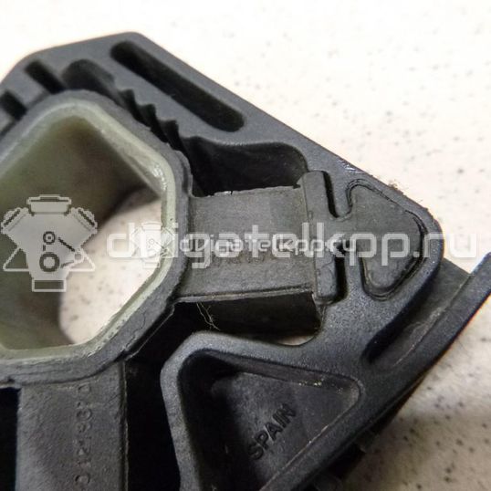 Фото Кронштейн радиатора  1Z0121367B для seat Altea