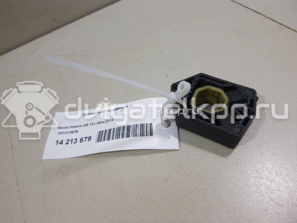 Фото Кронштейн радиатора  1Z0121367B для seat Altea {forloop.counter}}
