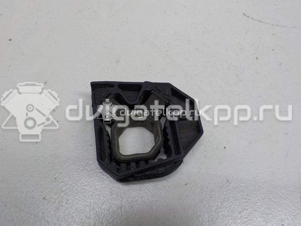 Фото Кронштейн радиатора  1Z0121367B для skoda Superb {forloop.counter}}