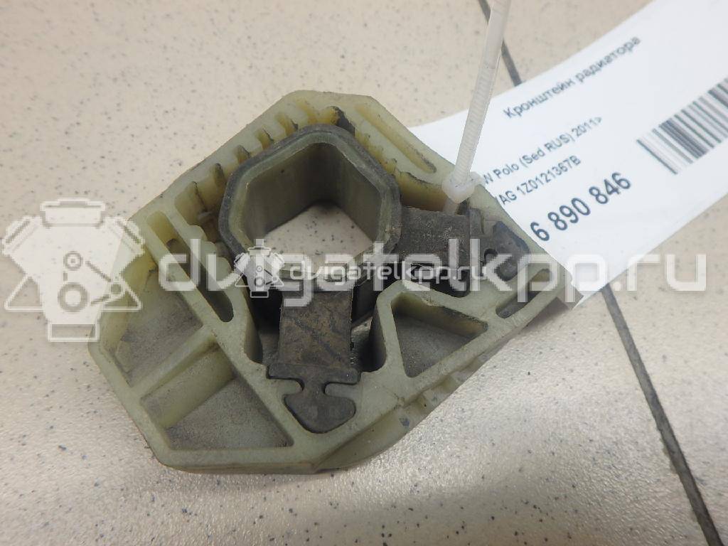 Фото Кронштейн радиатора  1Z0121367B для seat Altea {forloop.counter}}