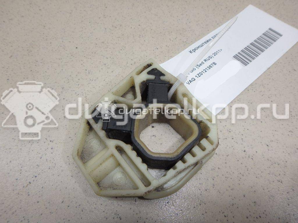 Фото Кронштейн радиатора  1Z0121367B для seat Altea {forloop.counter}}