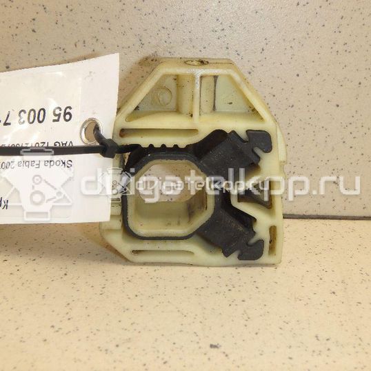 Фото Кронштейн радиатора  1Z0121367B для seat Altea