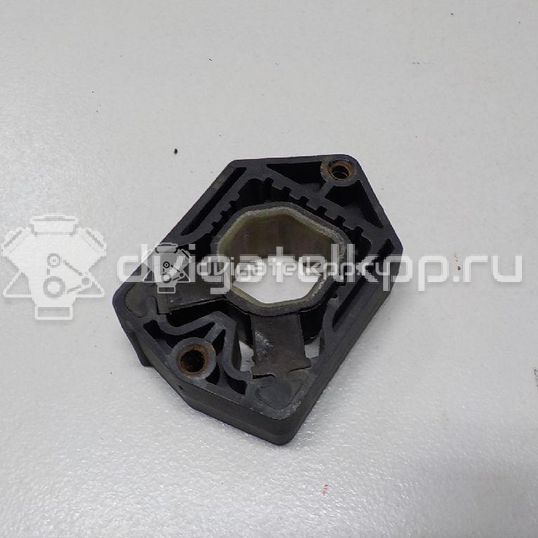 Фото Кронштейн радиатора  1Z0121367B для skoda Superb