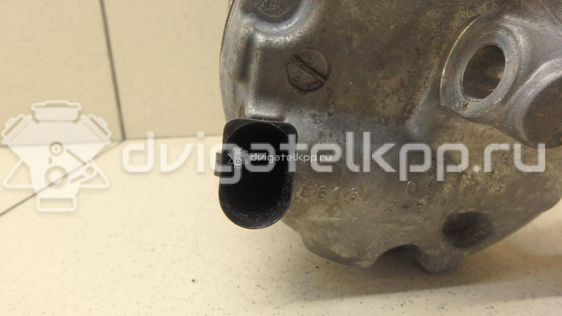 Фото Компрессор системы кондиционирования  1K0820859T для Seat Ibiza / Cordoba / Leon / Toledo / Alhambra {forloop.counter}}