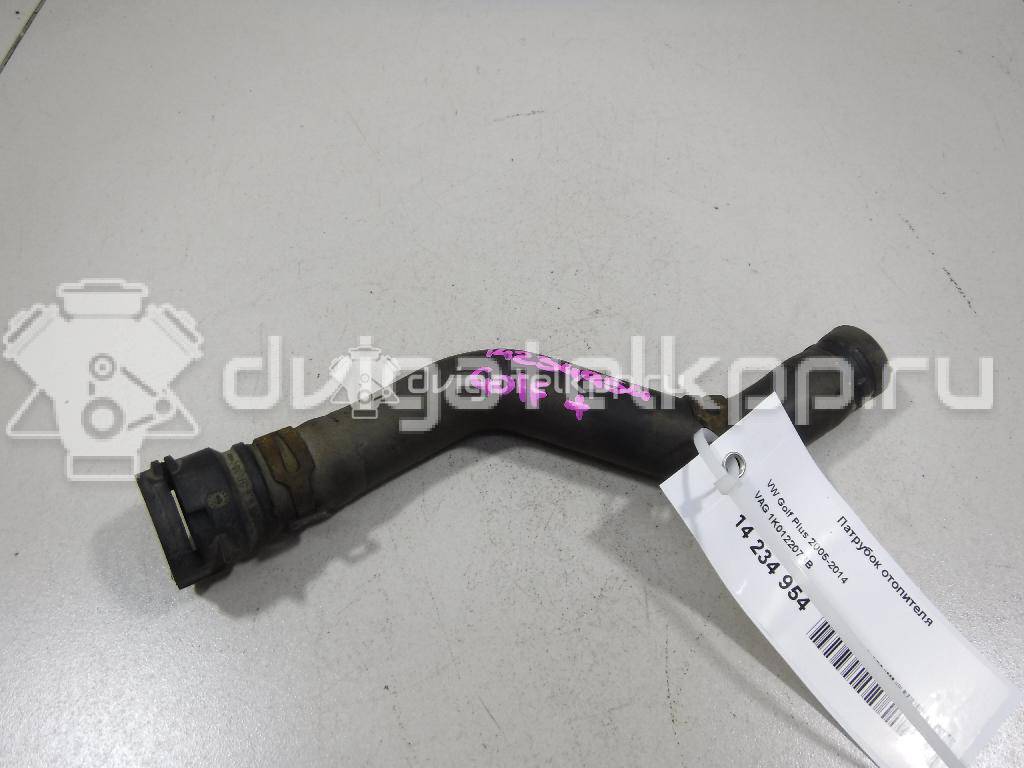 Фото Патрубок отопителя  1K0122073B для Seat Leon / Toledo / Alhambra / Altea / Ateca Kh7 {forloop.counter}}