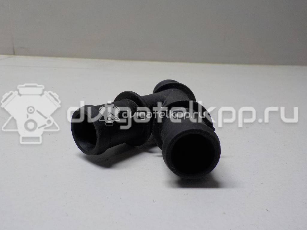 Фото Фланец / тройник  1K0121087Q для audi A1 {forloop.counter}}