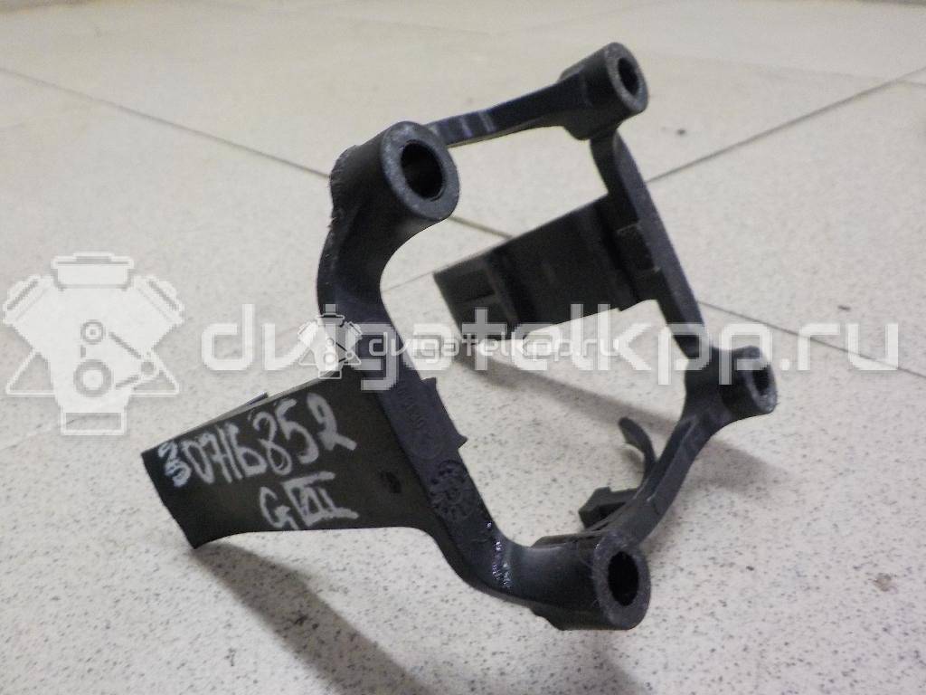 Фото Кронштейн (сопут. товар)  03F145853A для seat Altea {forloop.counter}}