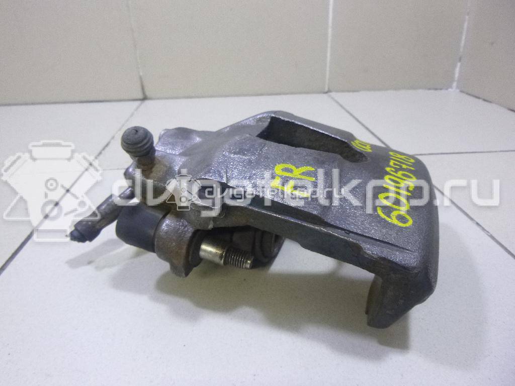 Фото Суппорт тормозной передний правый  1K0615124D для Seat Ibiza / Cordoba / Leon / Toledo / Altea {forloop.counter}}