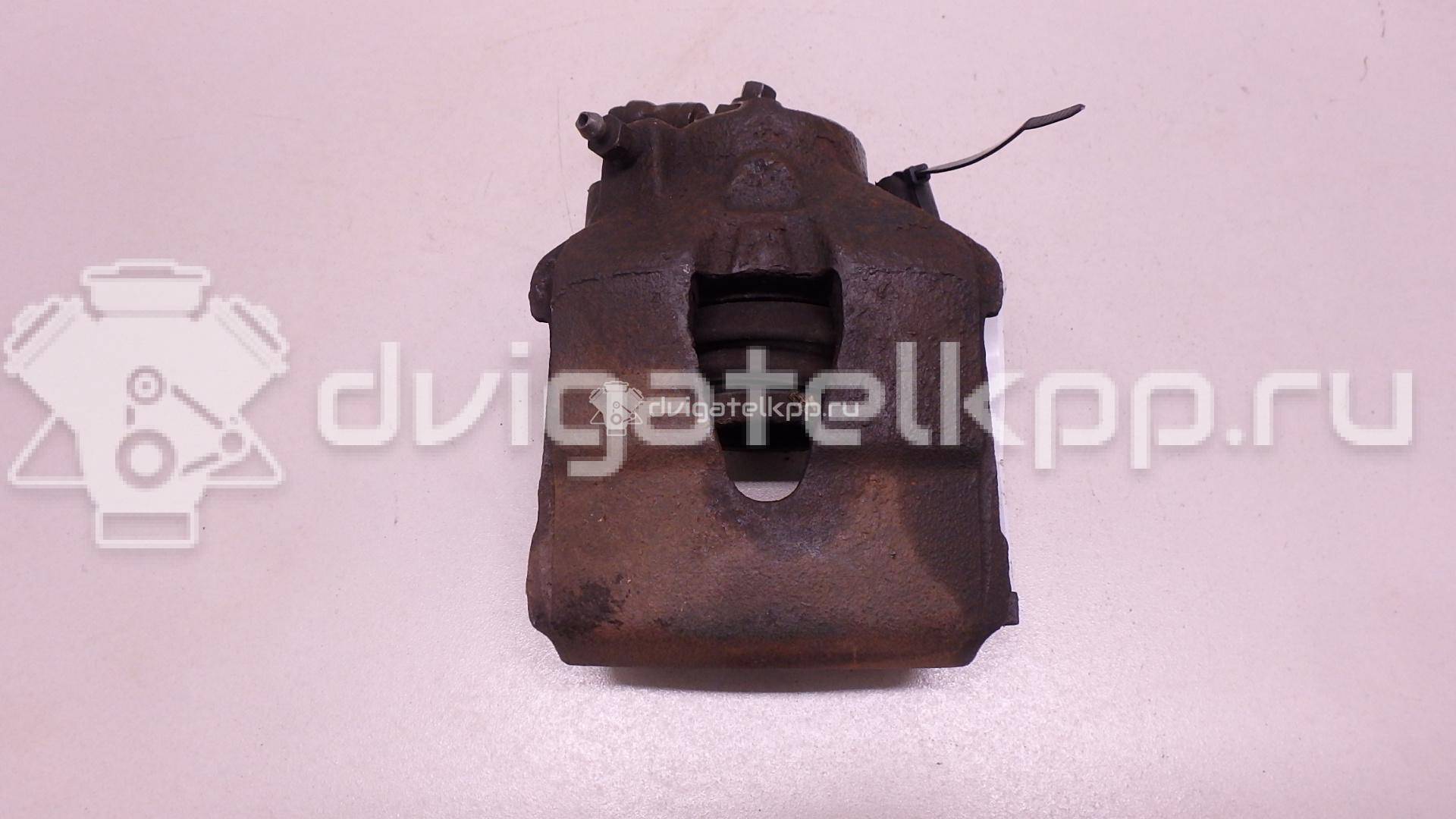 Фото Суппорт тормозной передний правый  1K0615124D для Seat Ibiza / Cordoba / Leon / Toledo / Altea {forloop.counter}}
