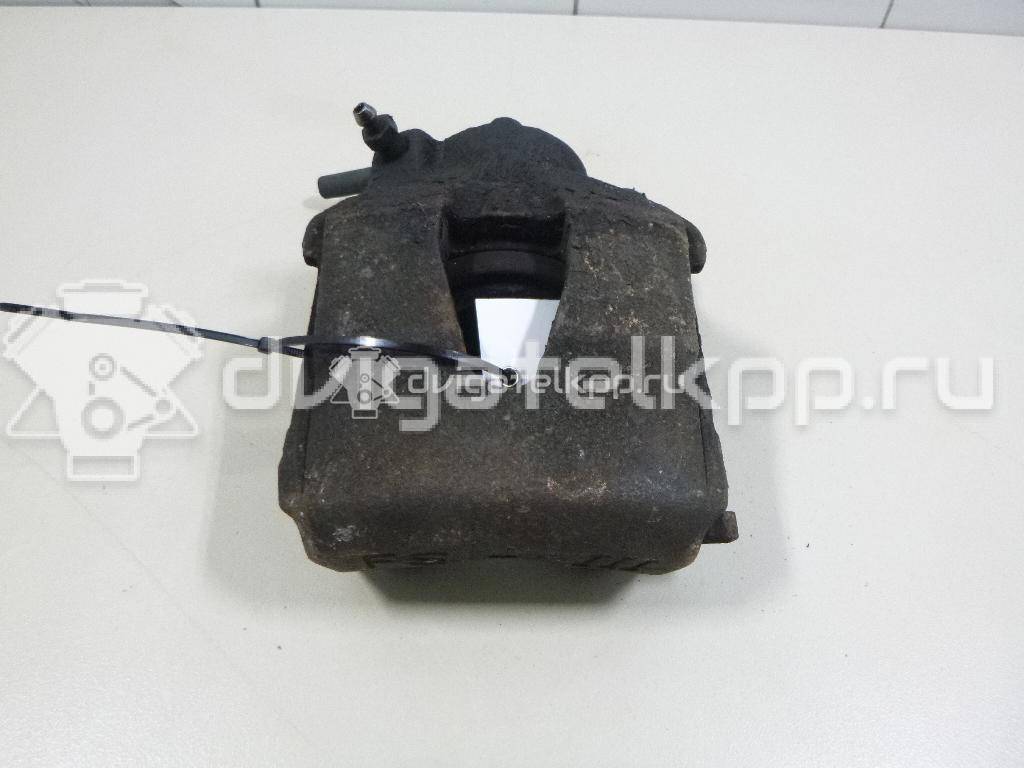 Фото Суппорт тормозной передний правый  1K0615124D для Seat Ibiza / Cordoba / Leon / Toledo / Altea {forloop.counter}}