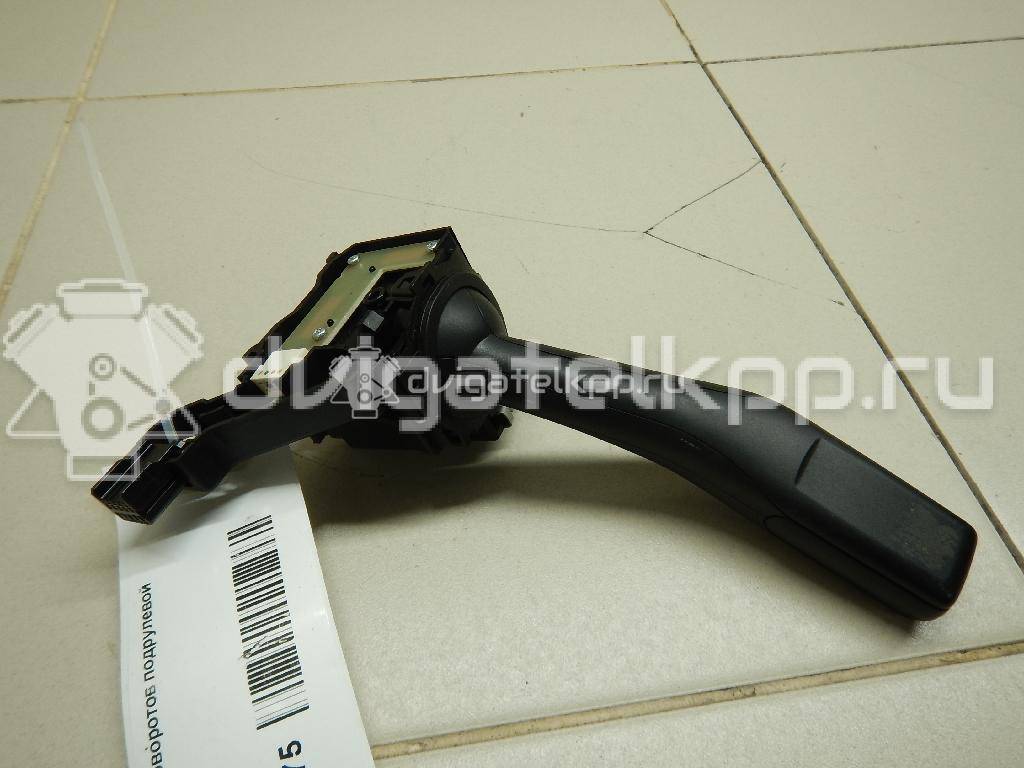 Фото Переключатель поворотов подрулевой  1K0953513E для Seat Leon / Toledo / Altea {forloop.counter}}