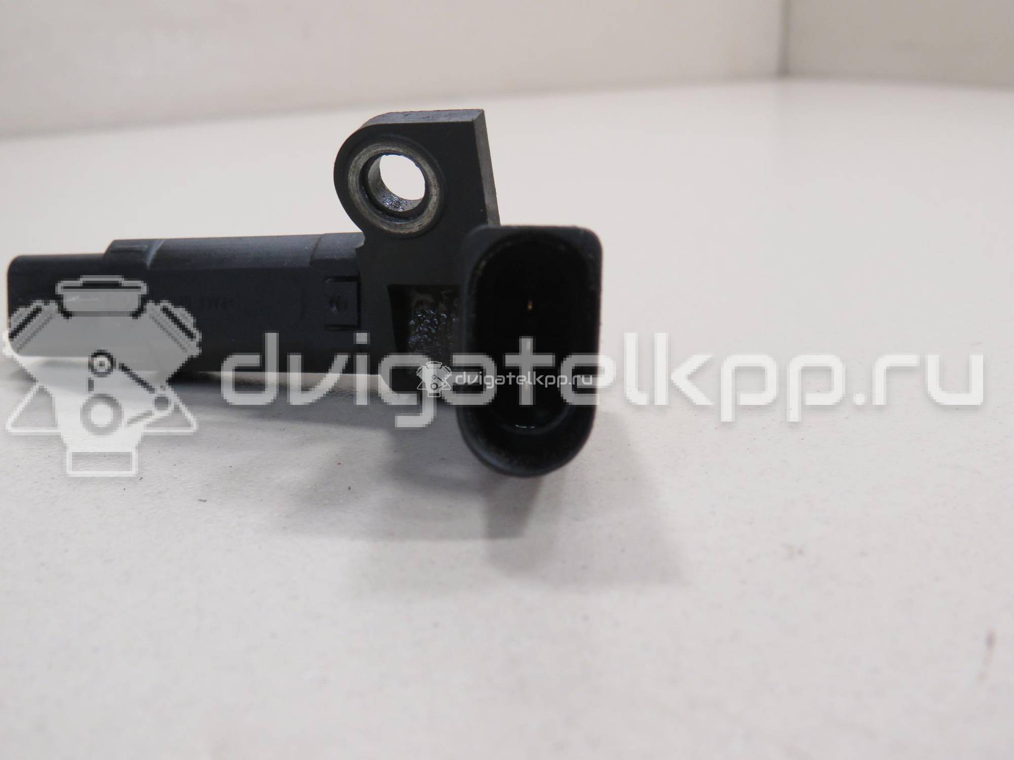 Фото Датчик положения коленвала  03D906433A для Seat Ibiza / Cordoba / Toledo {forloop.counter}}